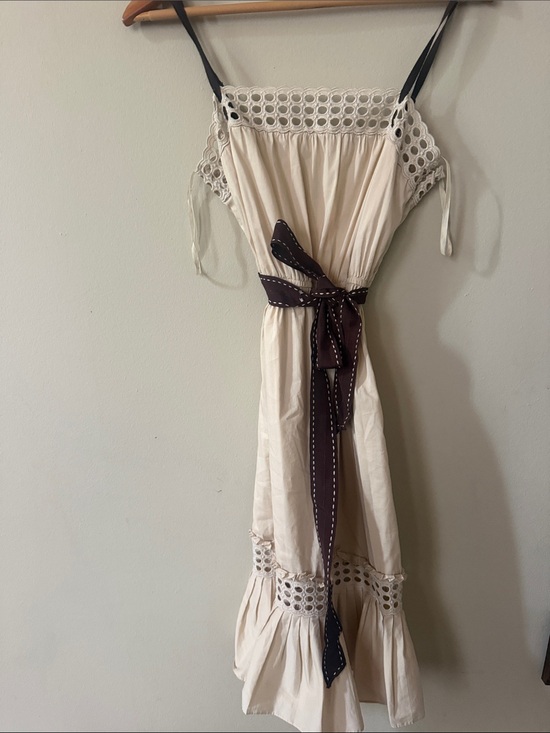 BCBGMaxAzria Dresses & Skirts - BCBG Max Azria Cream Eyelet Midi Dress with ribbon bow